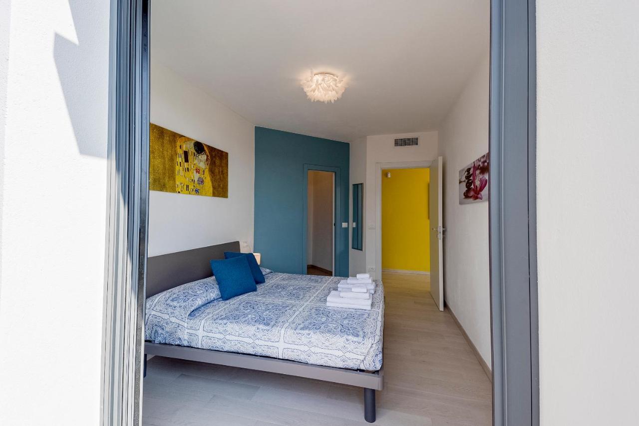 Aregai Marina Exclusive Seaside Apartments سانتو ستيفانو أل ماري المظهر الخارجي الصورة