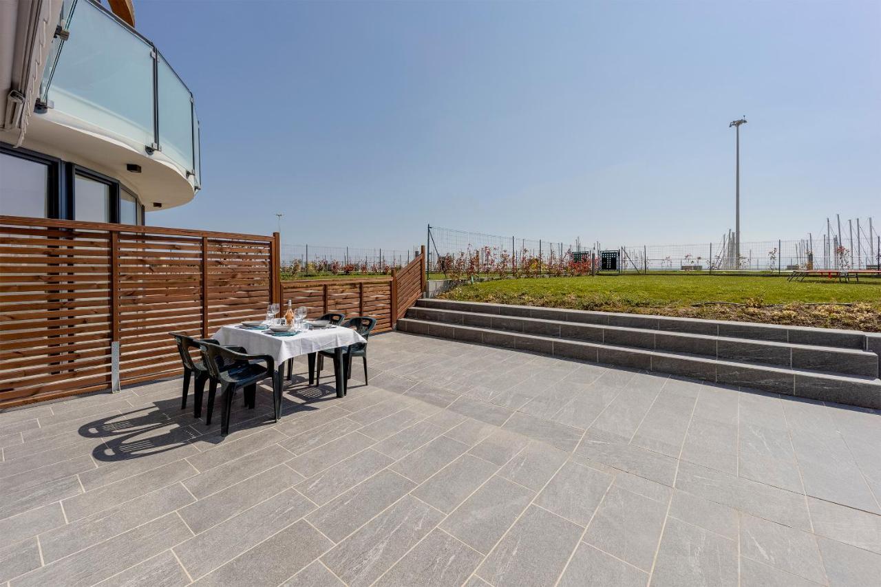 Aregai Marina Exclusive Seaside Apartments سانتو ستيفانو أل ماري المظهر الخارجي الصورة