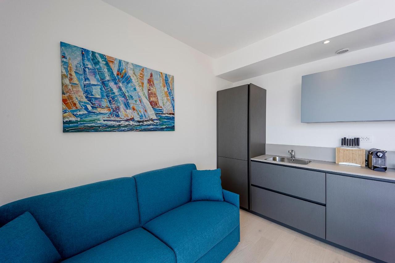 Aregai Marina Exclusive Seaside Apartments سانتو ستيفانو أل ماري المظهر الخارجي الصورة